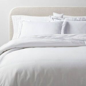 Threshold - 3pc Full/Queen Luxe Striped Damask Duvet Cover and White